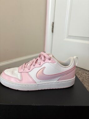 Nike' Pink and White Low-Top Sneakers